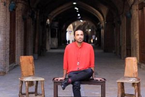 علی قمصری نوازنده تار و آهنگساز موسیقی ایرانی
