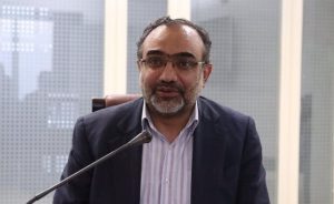 محمود کمانی